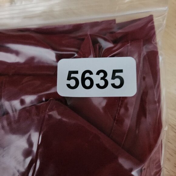 Banana Republic Stretch Classic Red Long Sleeve Button Up Shirt Size Large - Picture 10 of 10